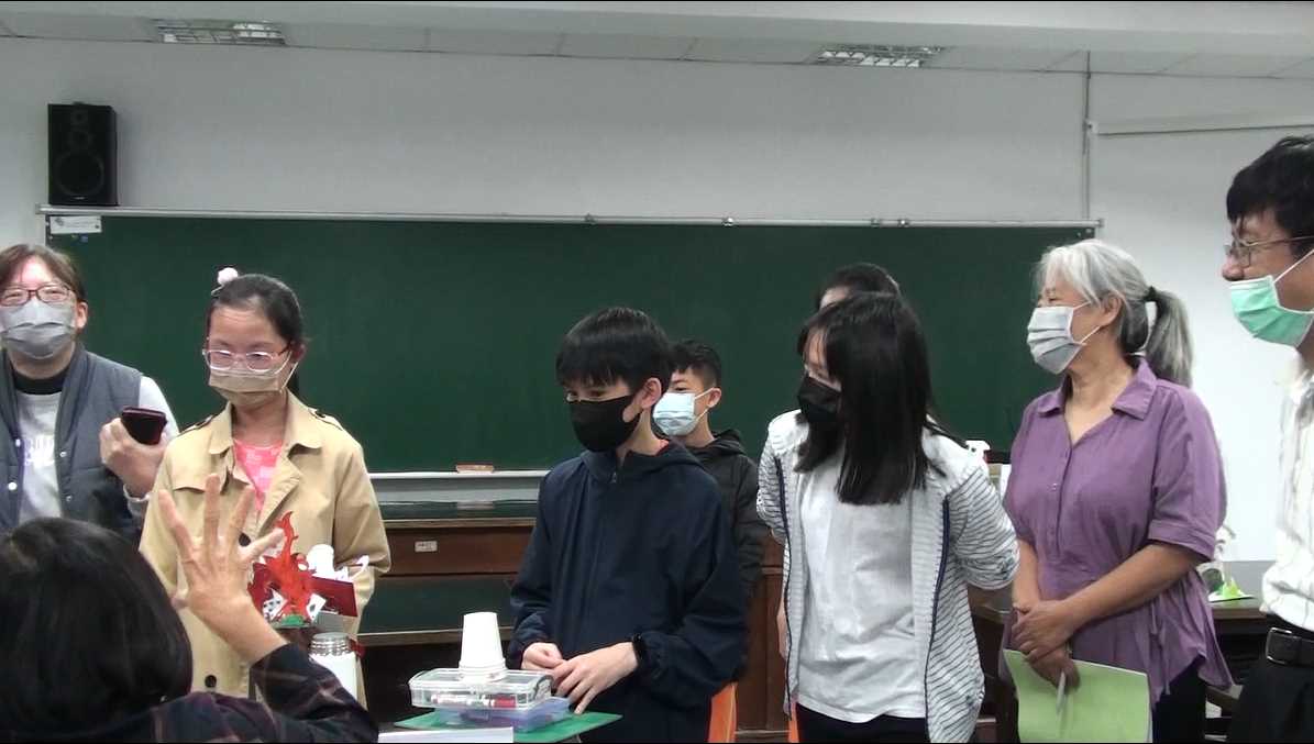 明德國小的兔兔探索樂園