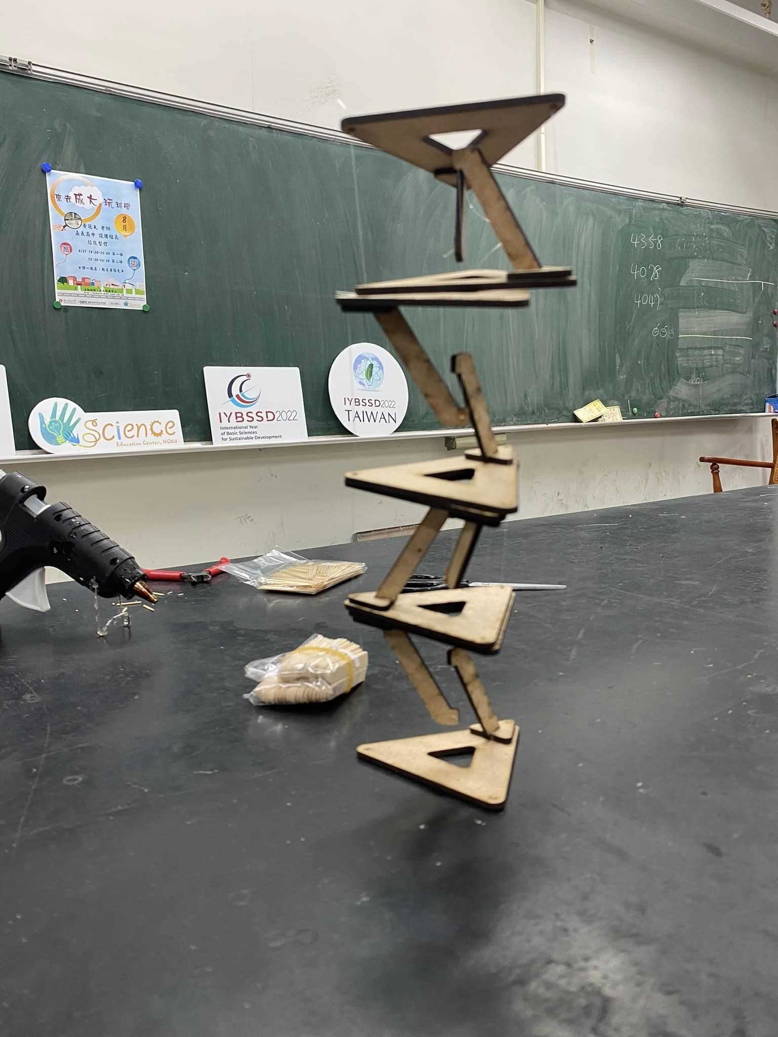多組作品也能堆疊上去